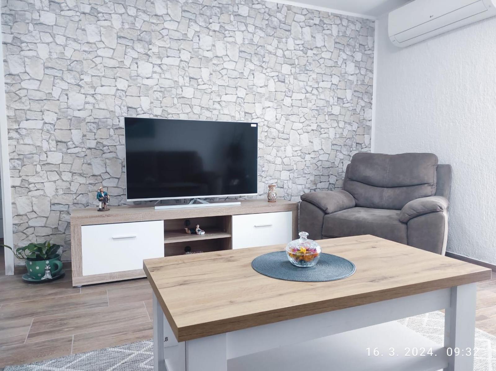 Apartman Jenny-Porec Kosinozici Esterno foto