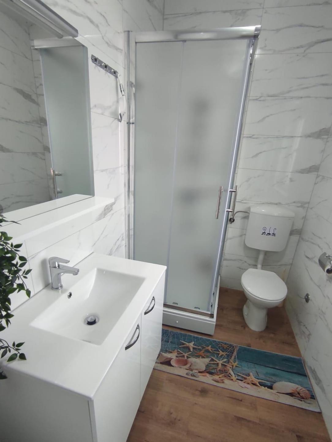 Apartman Jenny-Porec Kosinozici Esterno foto