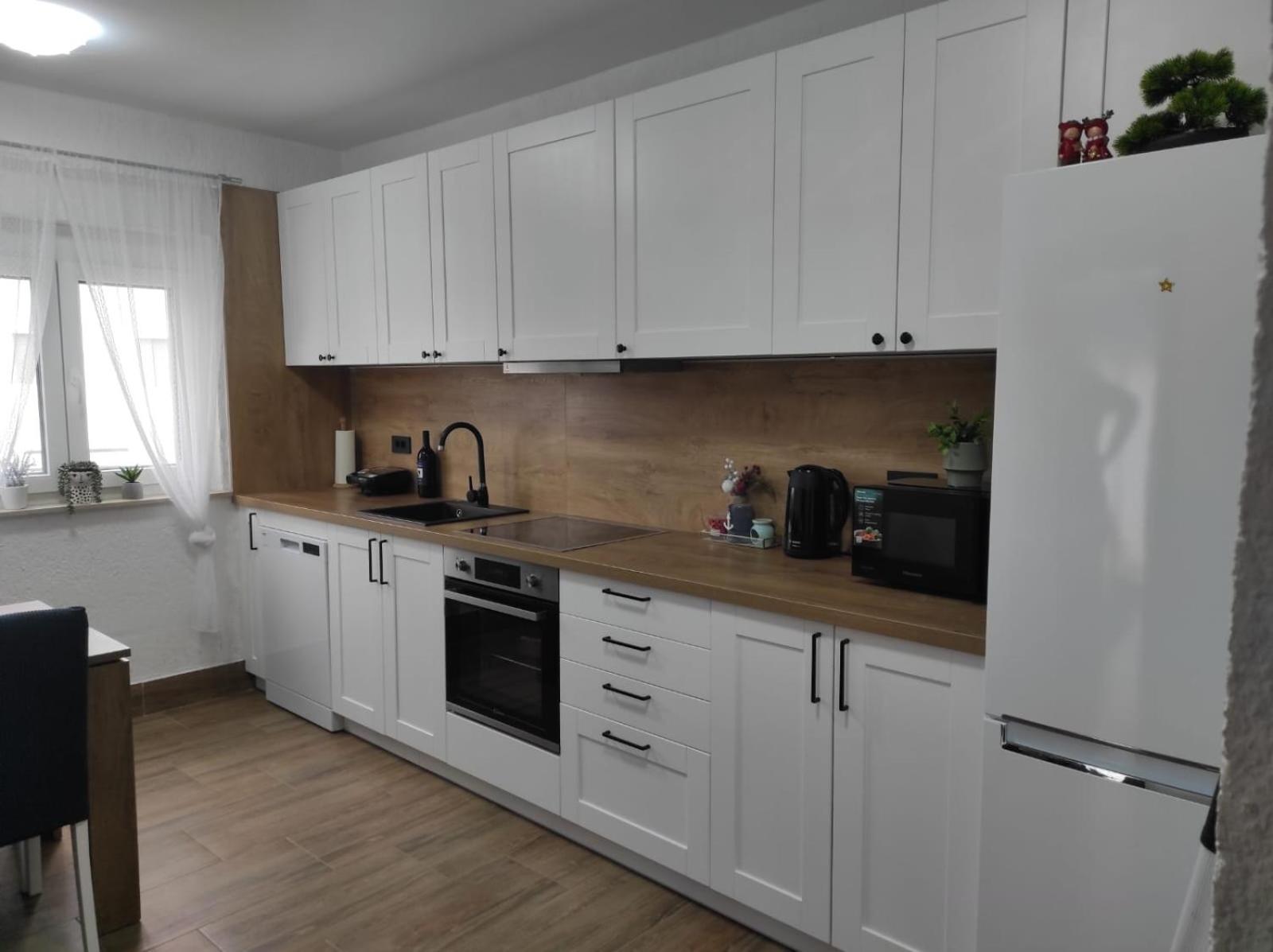 Apartman Jenny-Porec Kosinozici Esterno foto